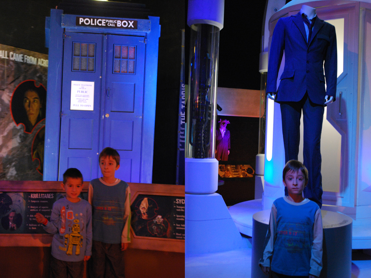 Boys with the TARDIS - Cardiff Dr. Who Exhibition, October 2008